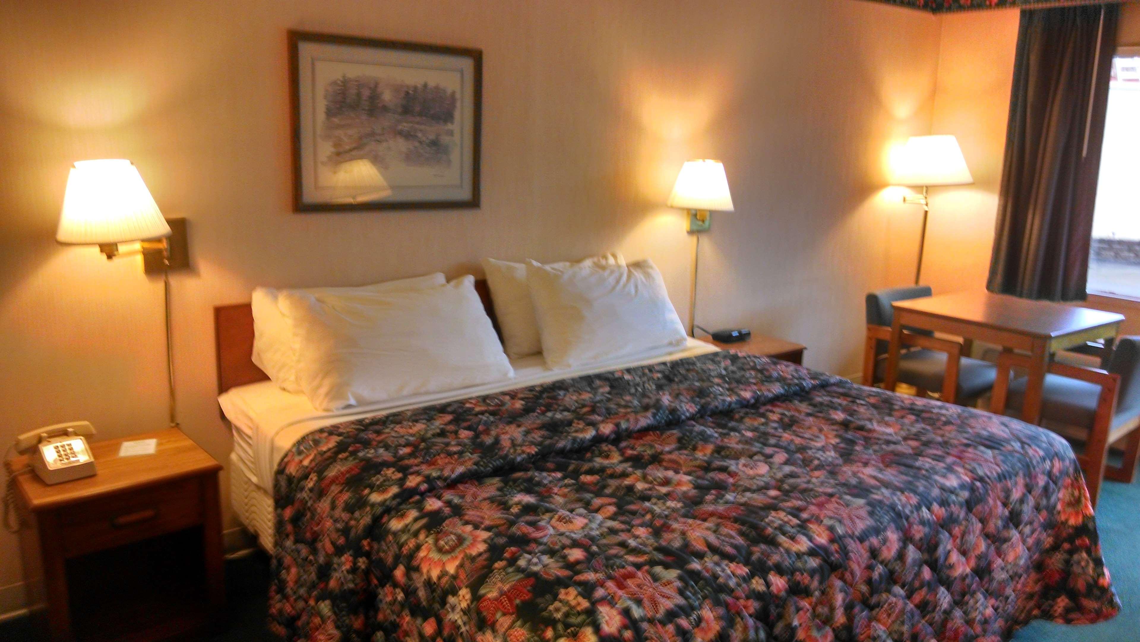 Americas Best Value Inn Marion Nc Exterior photo
